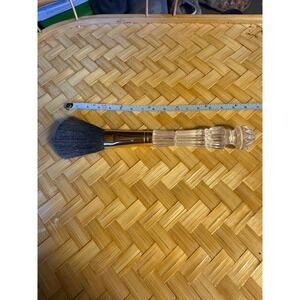 Unique Plastic Handle Makeup Brush Fluffy Powder Applicator Kabuki Style